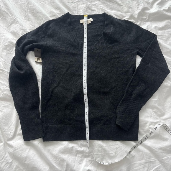 NEW TNA DRUZY VNECK 100% WOOL SWEATER - Picture 11 of 11